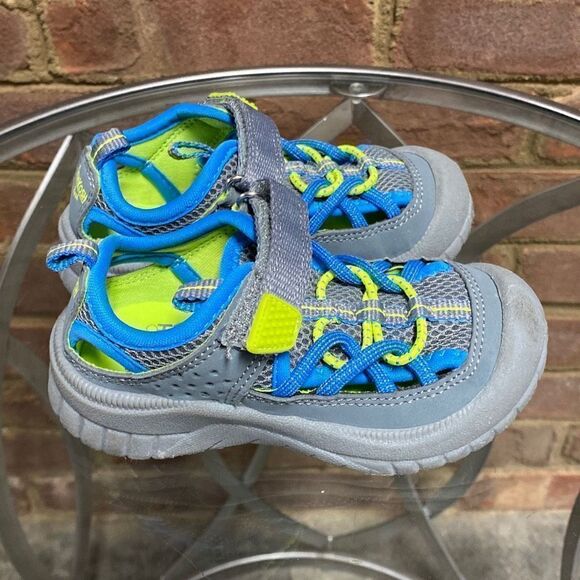 Oshkosh B’gosh Pumba2 Bumptoe Boys Sandal Size 6 - Picture 4 of 9